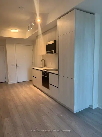 110 Broadway Avenue 1313s, Toronto C10, On M4p 1v3