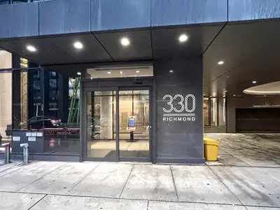 330 Richmond Street W 505br2, Toronto C01, On M5v 0m4