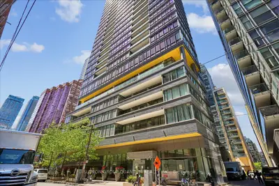 8 Charlotte Street 404, Toronto C01, On M5v 0k4