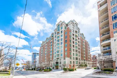 33 Delisle Avenue 705, Toronto C02, On M4v 3c7