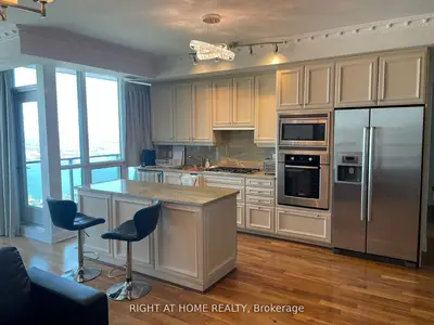 16 Harbour Street 4904, Toronto C01, On M5j 2z7