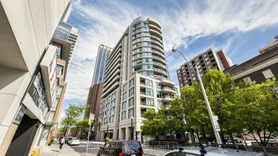 8 Scollard Street 311, Toronto C02, On M5r 1m2