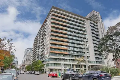111 Elizabeth Street 108 - Primary Bedroom, Toronto C01, On M5g 1p7