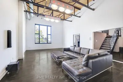 Condo Apartment in Toronto