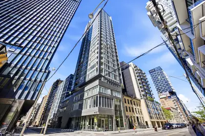 68 Shuter Street 2611, Toronto C08, On M5b 1b4