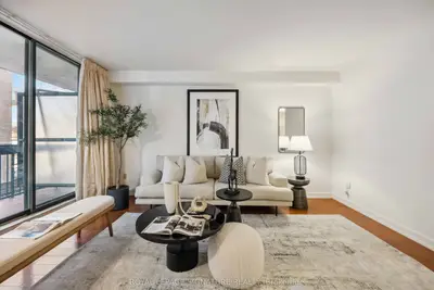 212 St. George Street 201, Toronto C02, On M5r 2n5