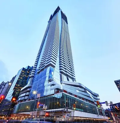 1 Bloor Street E 6303, Toronto C08, On M4w 1a9