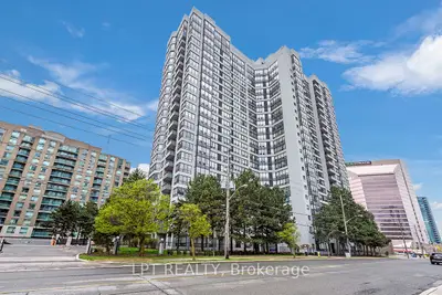 Condo Apartment in Toronto
