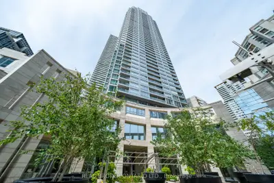 2191 Yonge Street 4403, Toronto C10, On M4s 3h8