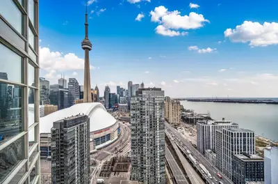 35 Mariner Terrace 4109, Toronto C01, On M5v 3v9