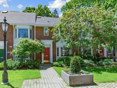 Condo Townhouse in Toronto