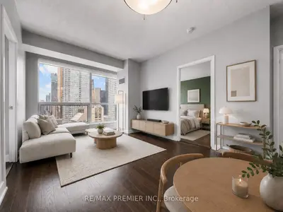 Condo Apartment in Toronto