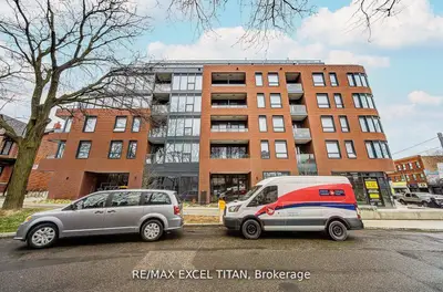 5 Lakeview Avenue 503, Toronto C01, On M6j 0h3
