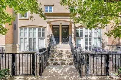 54 East Liberty Street 1013, Toronto C01, On M6k 3p3