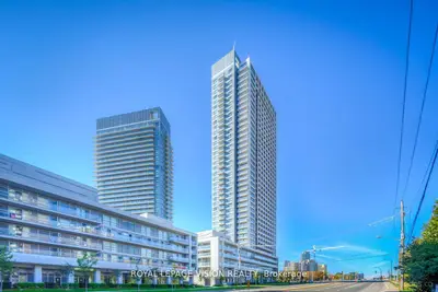 Condo Apartment in Toronto