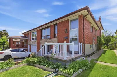 Semi-Detached in Toronto