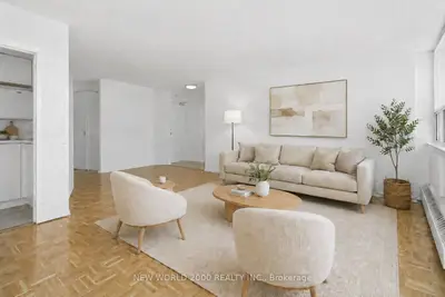 Condo Apartment in Toronto