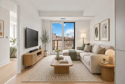 Condo Apartment in Toronto
