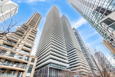 42 Charles Street 2304, Toronto C08, On M4y 0b7