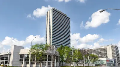 Condo Apartment in Toronto