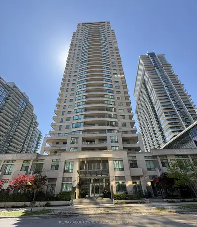 23 Hollywood Avenue 2706, Toronto C14, On M2n 7l8
