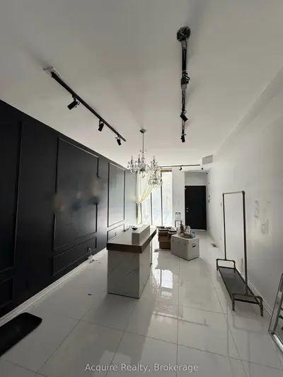 22 Scollard Street, Toronto, On M5r 1e9