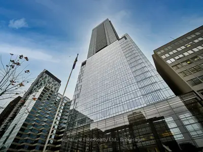 488 University Avenue 2705, Toronto C01, On M5g 0c1