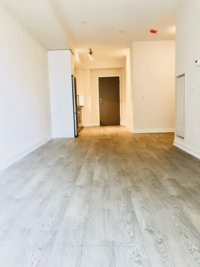 99 John Street 1505, Toronto C01, On M5v 0s6