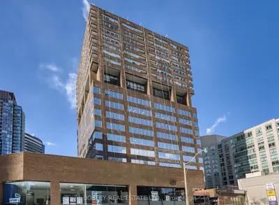 920 Yonge Street 800, Toronto C02, On M4w 3c7