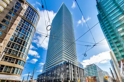 20 Lombard Street Uph08, Toronto C08, On M5c 1m1