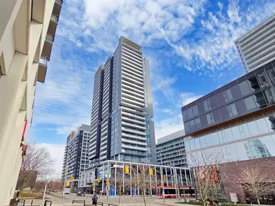 Condo Apartment in Toronto