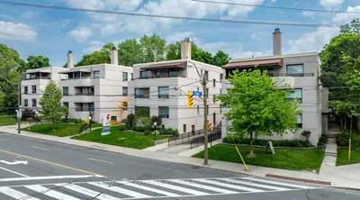 Condo Apartment in Toronto