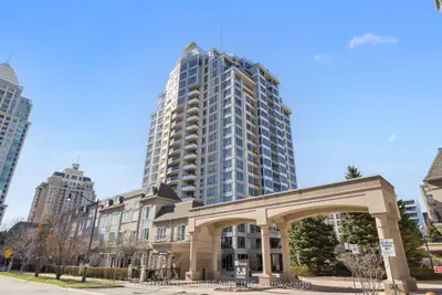 Condo Apartment in Toronto