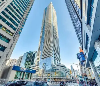 1 Bloor Street 5702, Toronto C08, On M4w 1a9