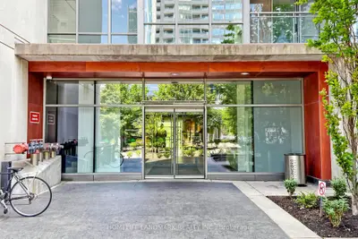 15 Fort York Boulevard 2811, Toronto, On M5v 3y4