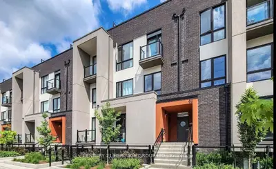 Condo Townhouse in Toronto