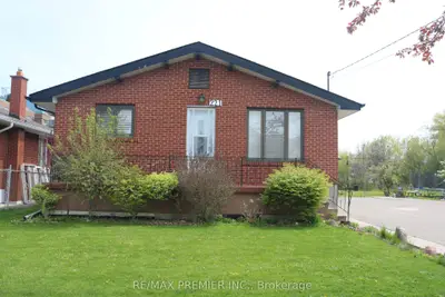 Detached in Toronto