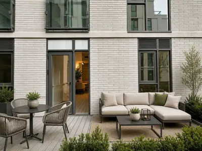 Condo Apartment in Toronto