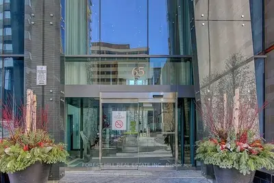 65 St Mary Street 4401, Toronto, On M5s 0a6