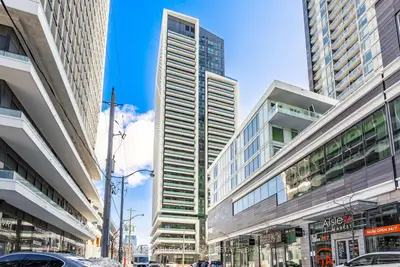 30 Ordnance Street 1705, Toronto C01, On M6k 0c8