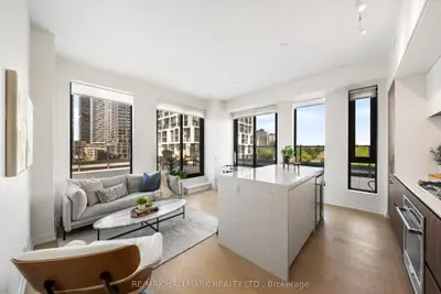 1 Hillsdale Avenue W 703, Toronto C03, On M4s 0e5