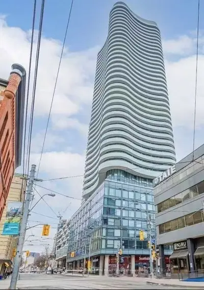 403 Church Street 408, Toronto C08, On M4y 2c2