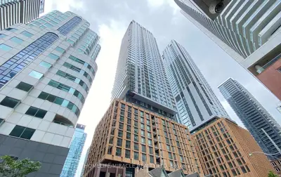 8 Widmer Street 4207, Toronto C01, On M5v 0w6