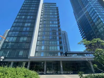 4k Spadina Avenue 702, Toronto C01, On M5v 3y9