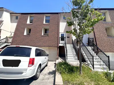 Condo Townhouse in Toronto