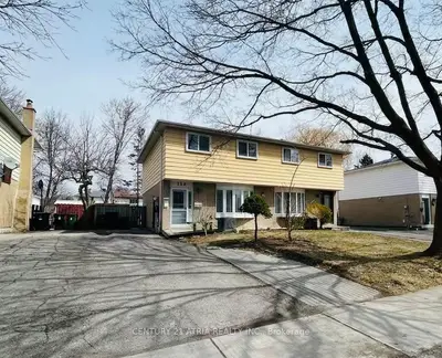 154 Freshmeadow Drive, Toronto, On M2h 2r1