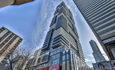 7 Grenville Street 3009, Toronto C01, On M4y 0e9