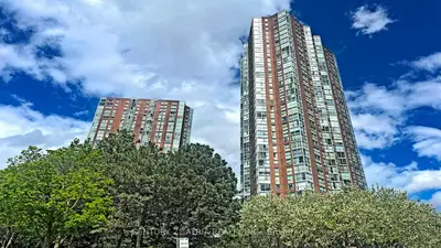 5 Concorde Place 2502, Toronto, On M3c 3m8