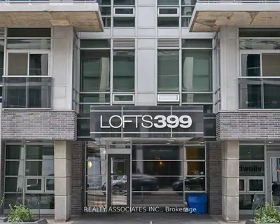 Condo Apartment in Toronto