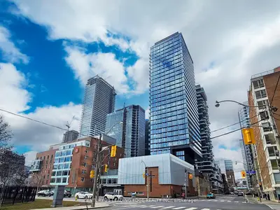 Condo Apartment in Toronto